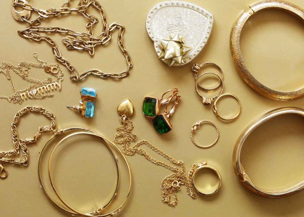 5 Reasons a Black Hills Gold Ring Makes the Perfect Gift